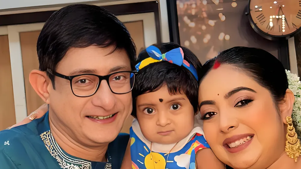 Sreemoyee Chattoraj Age, Husband, Net Worth, Serials & Journey As Mom